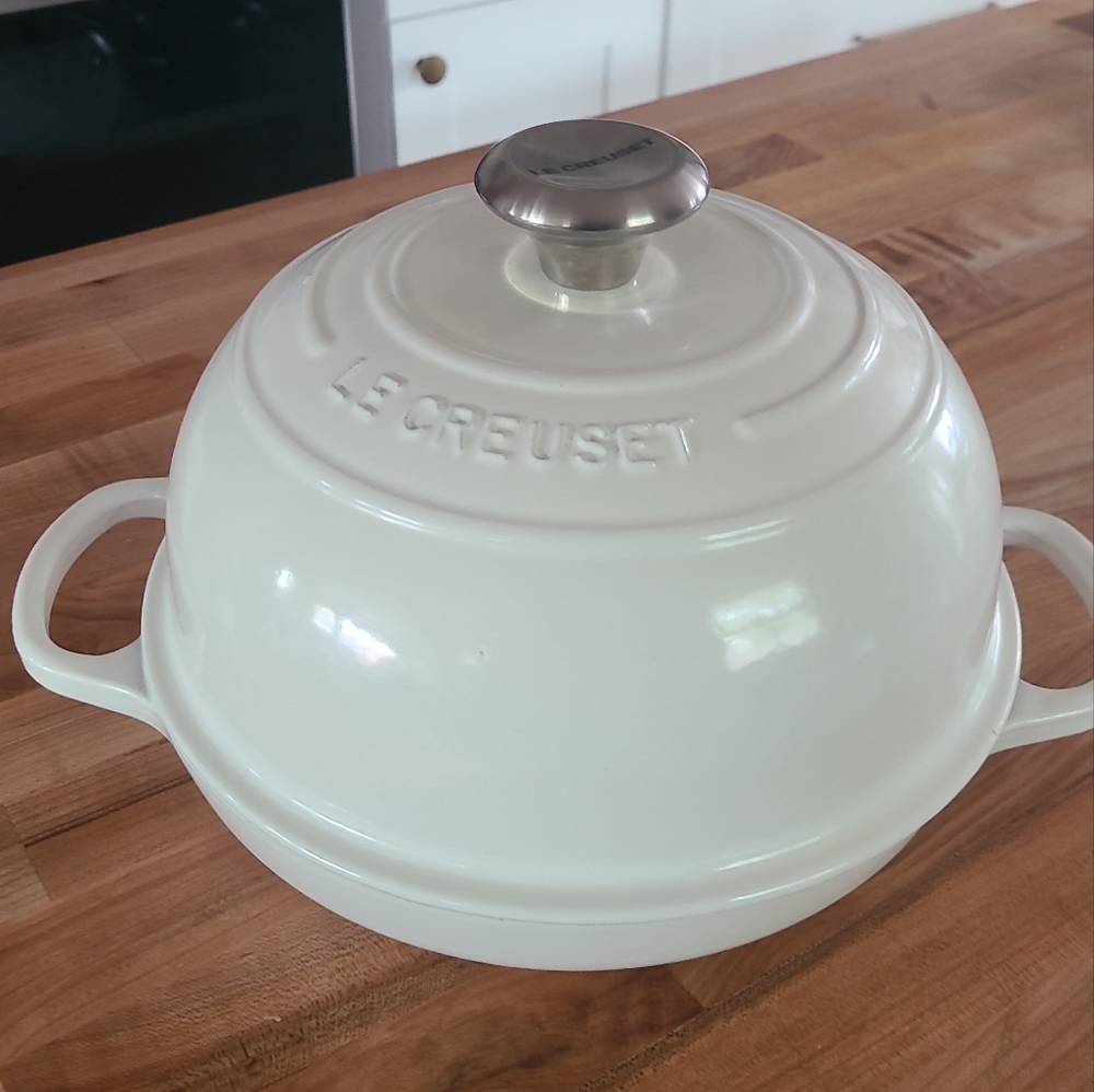 Le Creuset Enameled Cast Iron Bread Oven